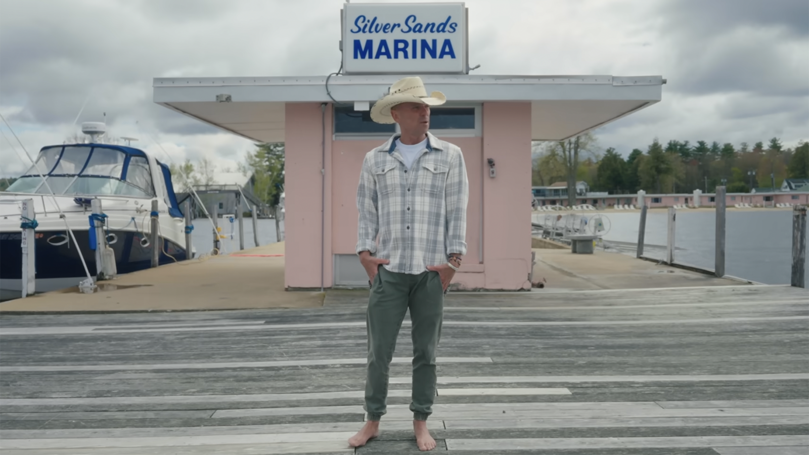 Kenny Chesney Delivers Evocative Video for Silver Sands Marina’s Title Track